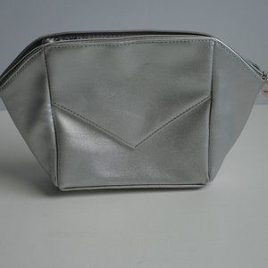 La prairie Cosmetic Bag Silver